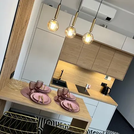 A213 Solny Apartment