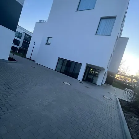 A213 Solny Apartment